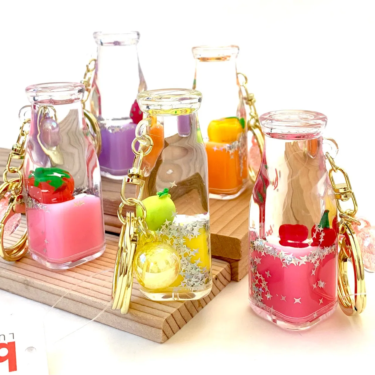 12071 FRUIT BOTTLE FLOATY KEY CHARM-12