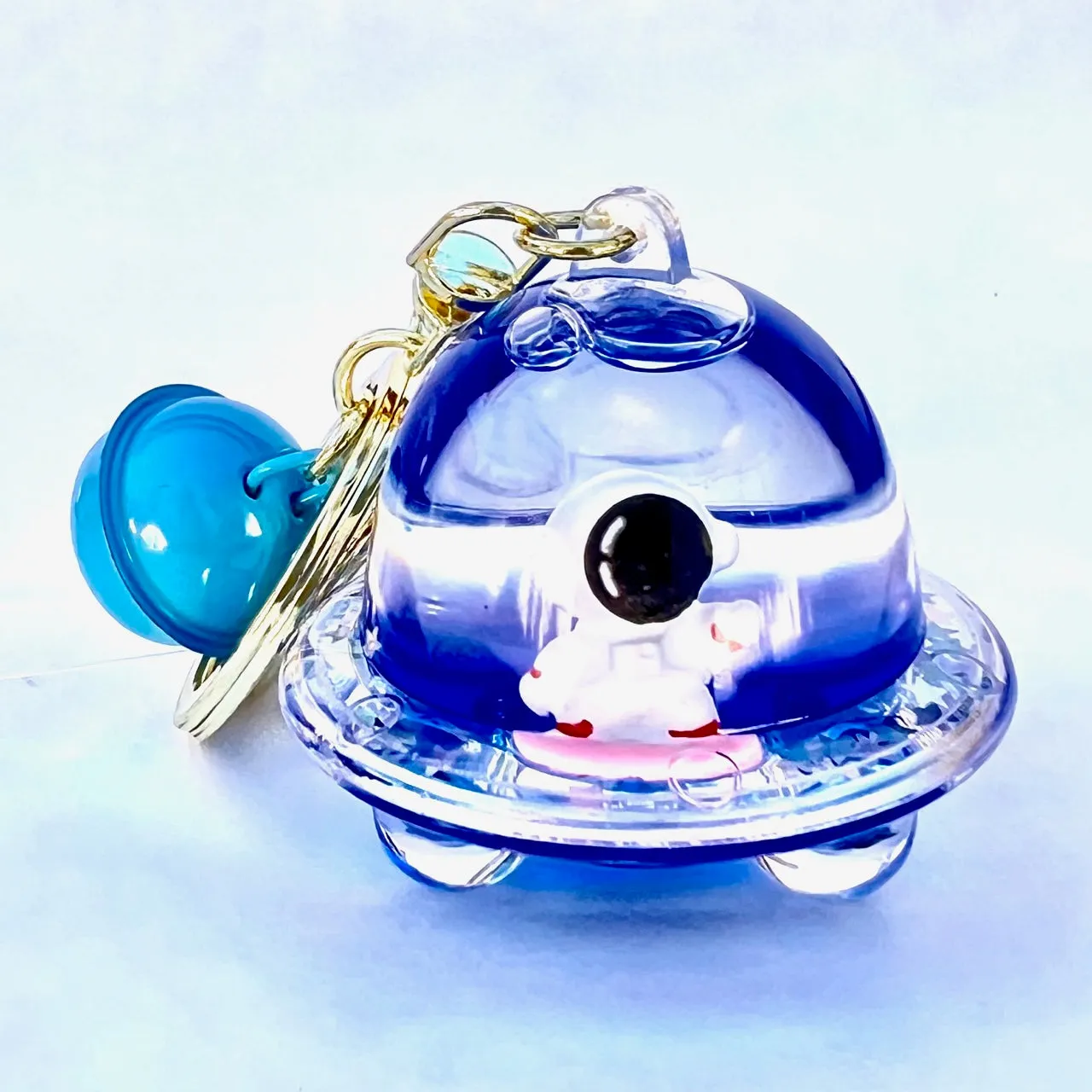 12102 ASTRONAUT UFO FLOATY KEY CHARM-12