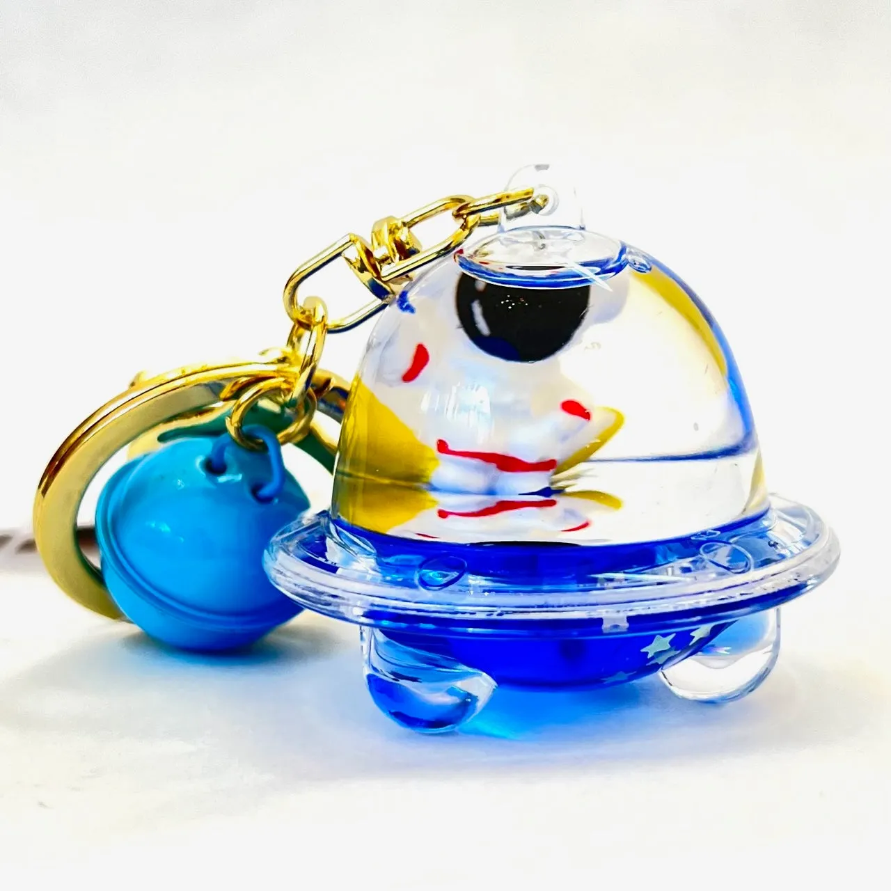 12102 ASTRONAUT UFO FLOATY KEY CHARM-12