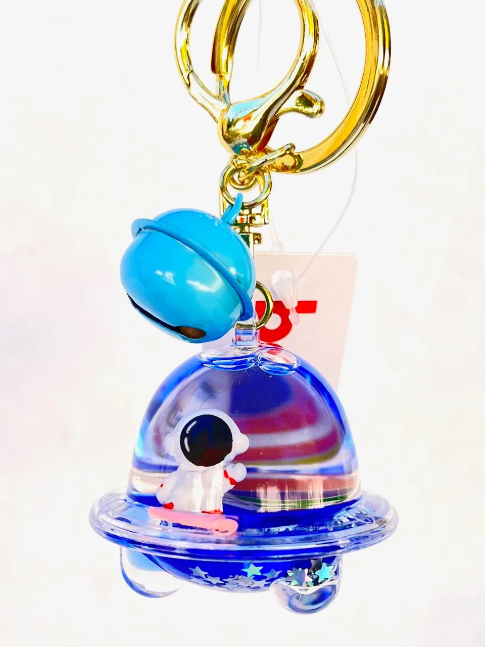12102 ASTRONAUT UFO FLOATY KEY CHARM-12