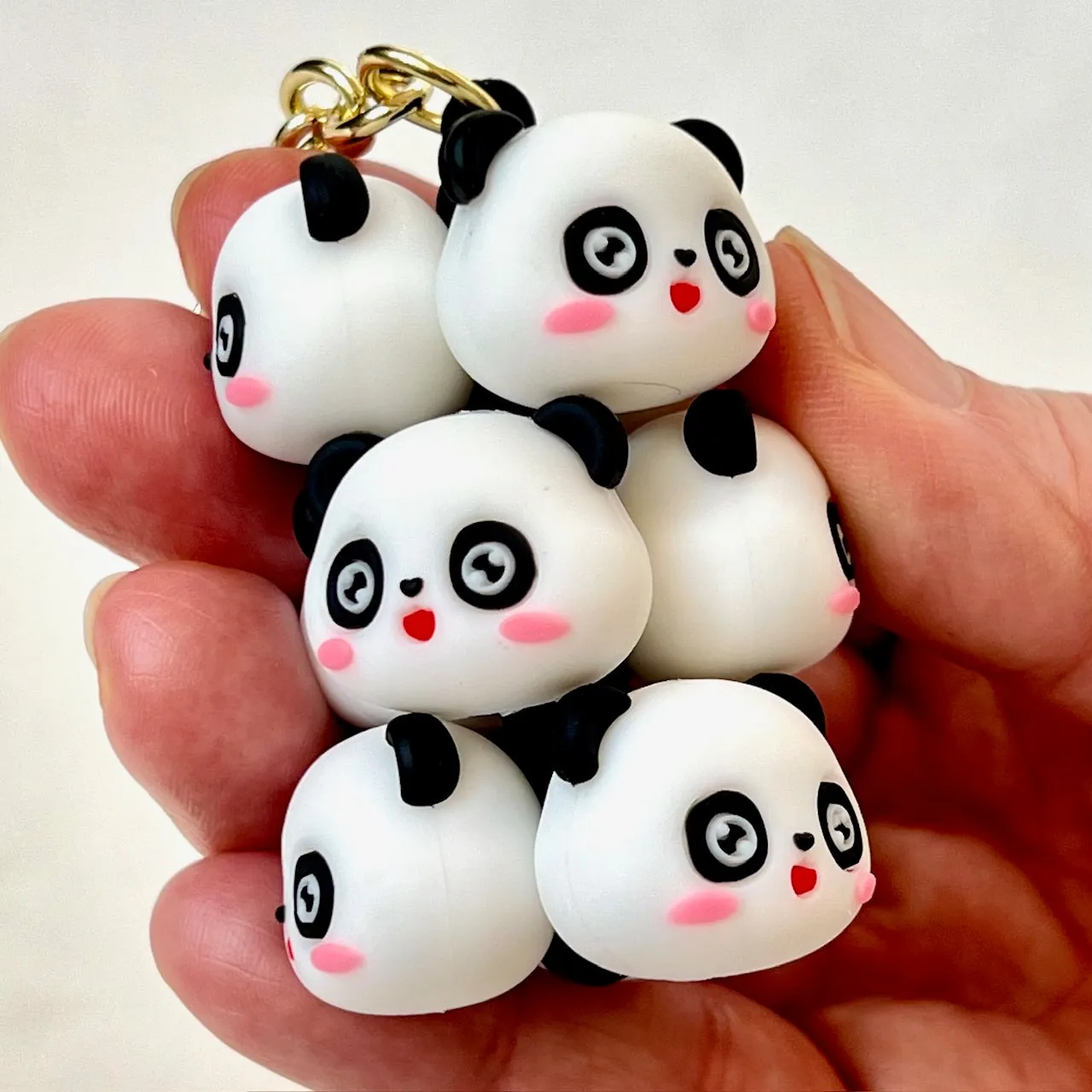 12161 PANDA FAMILY KEY CHARM-12