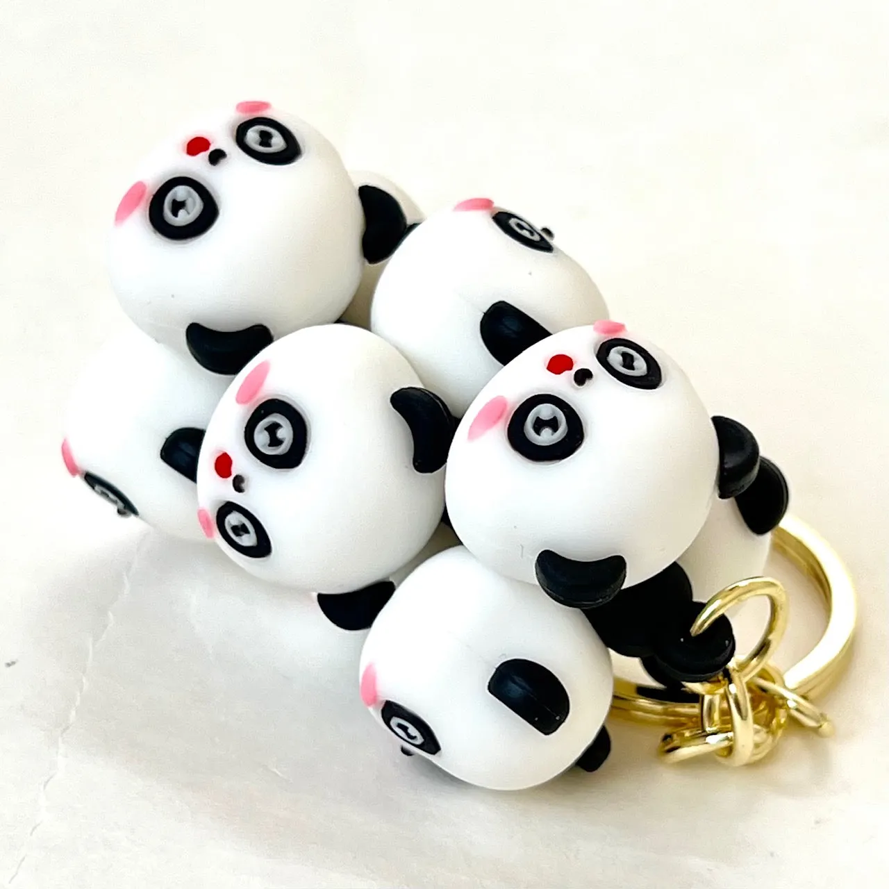 12161 PANDA FAMILY KEY CHARM-12
