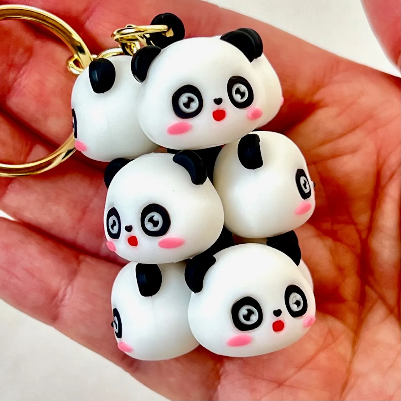 12161 PANDA FAMILY KEY CHARM-12