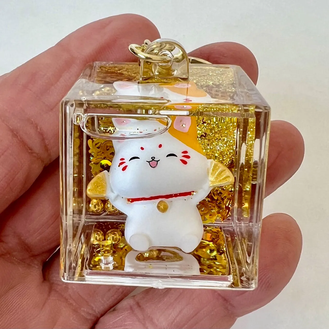 12167 LUCKY CAT FLOATY KEY CHARM-12