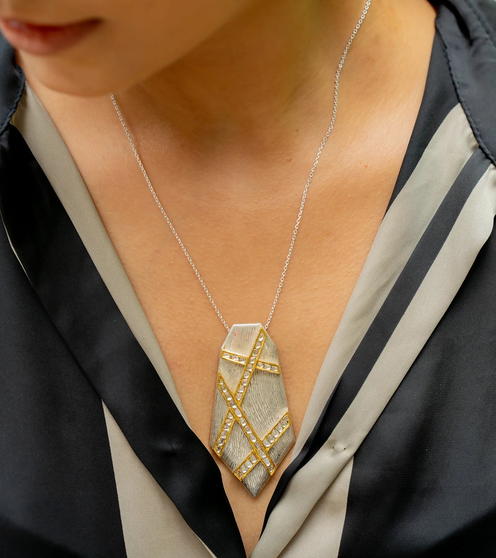 Colette | Medallion