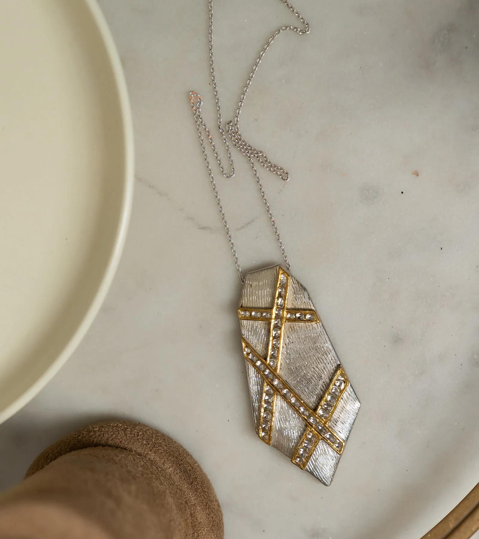 Colette | Medallion