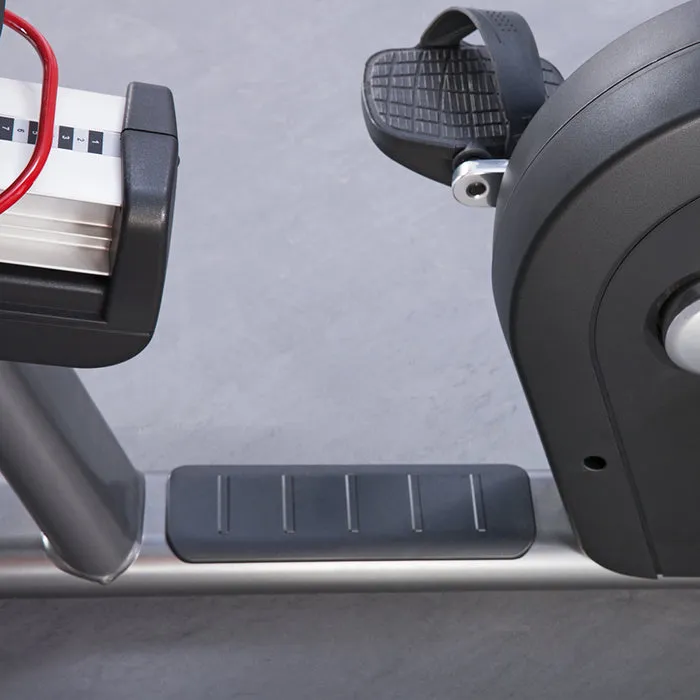 Life Fitness Club Series  Recumbent Bike
